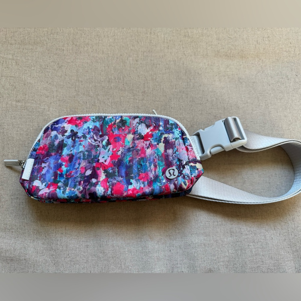 Lululemon floral 1L belt bag. Brand new!